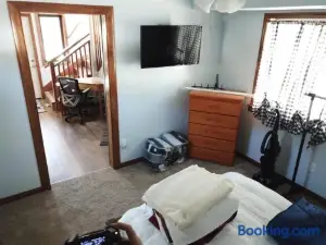 Rr-Gull Lake Baby House