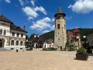 Cazare David si familia .