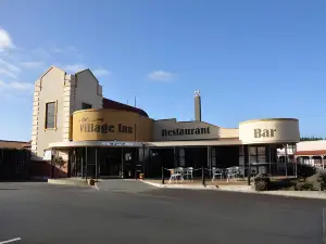 The Village Inn Hotel Te Anau