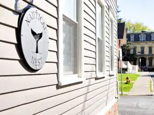 Nautical Nest Hudson