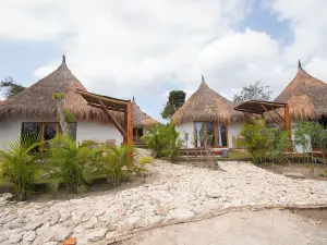 Amalife Beach Club & Hotel