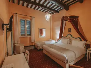 Quattro Gigli Hotel