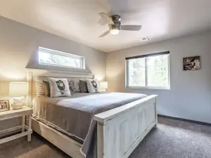 Cozy Winter Retreat - WiFi, Fireplace, Mountain Views
