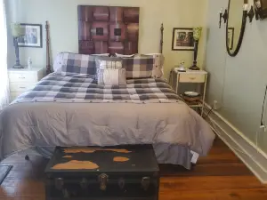 Hall Place Bed and Breakfast