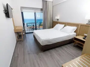 Elegant Beach Hotel