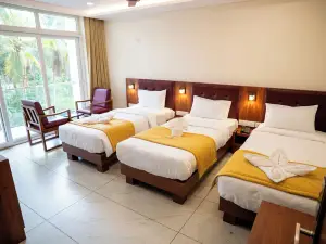 HOTEL THE PEARL SHINE