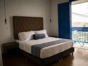 El Reloj Casa Hotel
