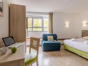 Lagrange Apart'Hotel l’Escale Marine