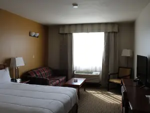Foxwood Inn and Suites
