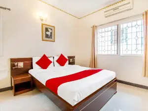 Hotel Station View by ShriGo Hotels