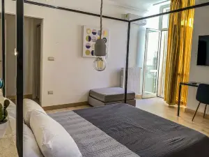D'Angiò Rooms-Manfredi Homes&Villas