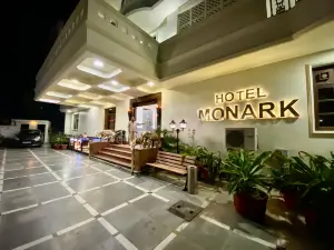 Hotel Monark