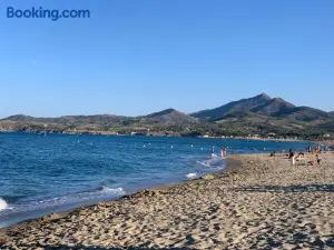 Superbe appartement neuf entre mer et pins Wifi