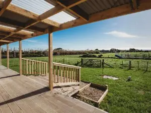 Weld Cottage - Sustainable Lifestyle Property