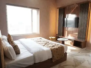 Sky Hotel & Resort