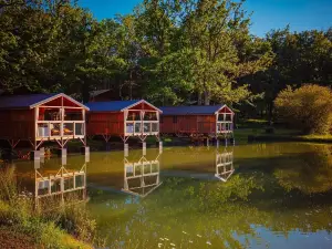 Whaka Lodge