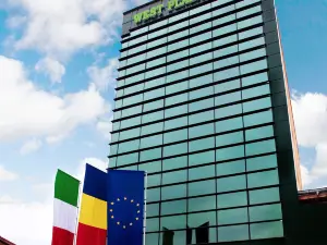 West Plaza Hotel