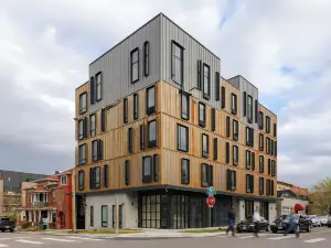 Sonder the Artesian Apartments LoHi