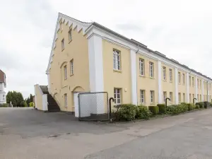 Stylish Two Floor Deluxe Apartment