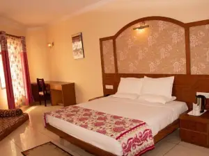 Hotel Grand Riviera