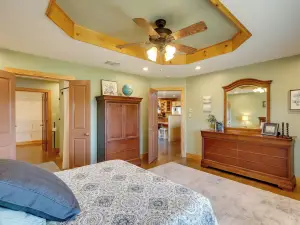 Private Hot Tub & Pickleball Court: Baird Home!