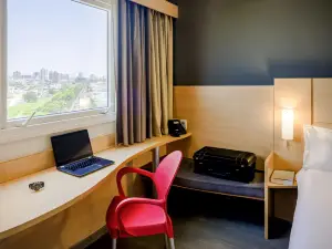 宜必思馬裏利亞酒店