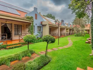 아프리크 부티크 호텔 O R 탐보