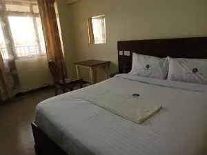 ซิลเวอร์ บรูค โรงแรม โอธายา