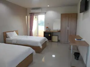 Bumnsaya Place