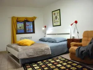 Guest House "Pres des Montgolfieres"