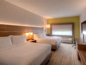 Holiday Inn Express & Suites Fort Mill