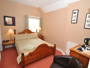 Cowrie Guest House