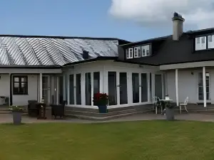 Glimminge Bed & Breakfast