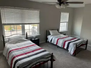 Luxurious & Spacious | ♛King Beds, Patio, Backyard