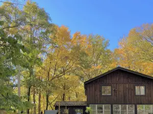 Hemlock Haven,Hot-tub,Private,30 min to Penn State