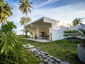 The Palm Bay Club Hotel Lodge