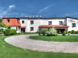 Hotel Dwa Księżyce