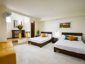 Hotel Mónaco Armenia