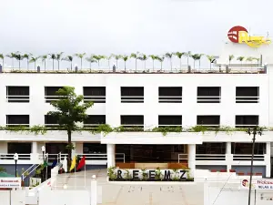 Hotel Reemz