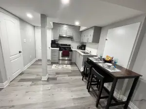 Luxury 2 Bedroom 2 Full Baths Rooms