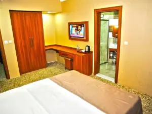 Aksehir Elitt Hotel