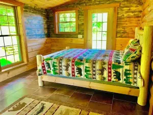 Hunters Hollow Lodge W/ Outdoor Hot Tub & New Swimming Pool