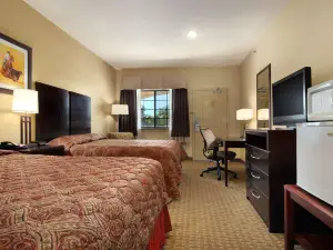 Super 8 by Wyndham Stephenville