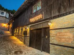 Family Hotel Chardatsite