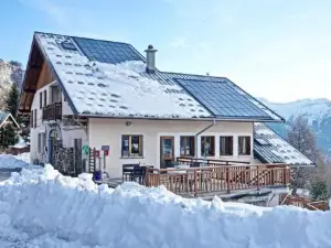 Chalet Hotel la Tuviere Bike Inn
