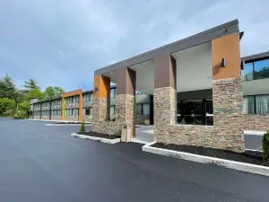 Wingate by Wyndham Lake George