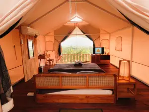 Arkamaya Sembung Resort & Glamping