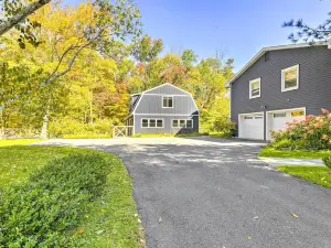 Modern Escape w/ Fire Pit, Near Lake Waramaug