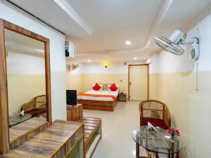 Hotel Deendayal