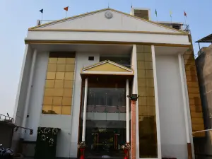 Hotel Vibharaj Palace